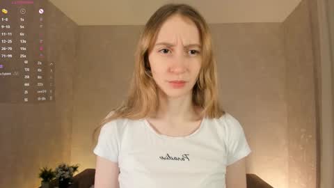  Gwen  online show from November 14, 3:38 am