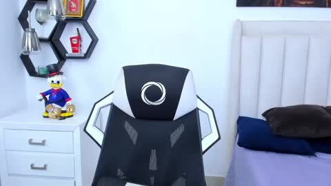 Snapshot of _matthew_santos_ chatting on January 29, 10:43 pm _matthew_santos_ online show from January 29, 10:43 pm