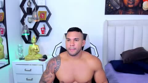 Snapshot of _matthew_santos_ chatting on September 20, 3:18 am _matthew_santos_ online show from September 20, 3:18 am