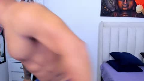 Snapshot of _matthew_santos_ chatting on September 21, 2:02 am _matthew_santos_ online show from September 21, 2:02 am