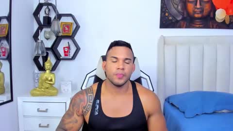 Snapshot of _matthew_santos_ chatting on October 8, 11:13 pm _matthew_santos_ online show from October 8, 11:13 pm