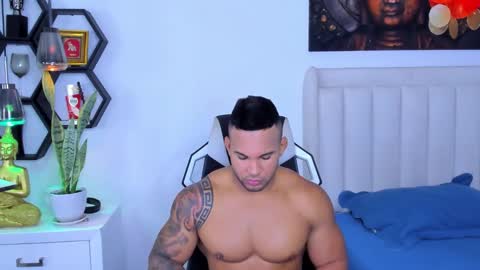 Snapshot of _matthew_santos_ chatting on October 29, 11:17 pm _matthew_santos_ online show from October 29, 11:17 pm