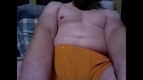 _maverick1985_ online show from December 28, 4:52 pm