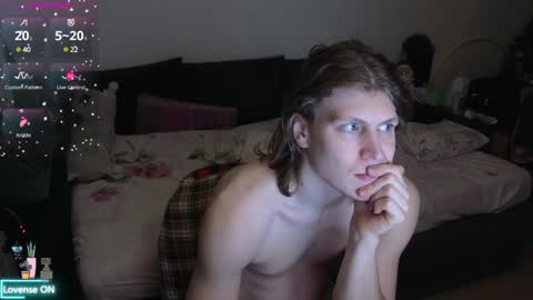 Snapshot of _medaed20_ chatting on February 8, 4:14 pm Medaed20 online show from February 8, 4:14 pm