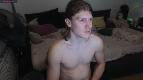 Snapshot of _medaed20_ chatting on February 10, 7:17 pm Medaed20 online show from February 10, 7:17 pm