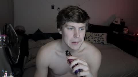 Snapshot of _medaed20_ chatting on December 3, 7:23 pm Medaed20 online show from December 3, 7:23 pm