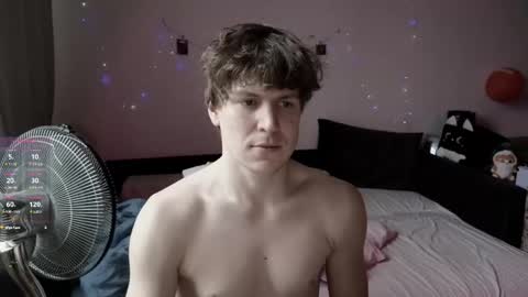 Snapshot of _medaed20_ chatting on December 21, 10:11 am Medaed20 online show from December 21, 10:11 am