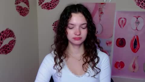 Susie online show from February 13, 7:04 am