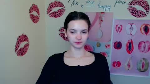 Susie online show from March 14, 1:27 pm