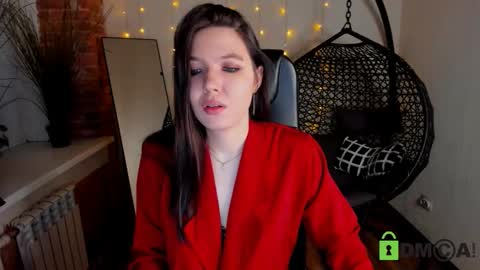 Melissa online show from March 1, 8:33 pm