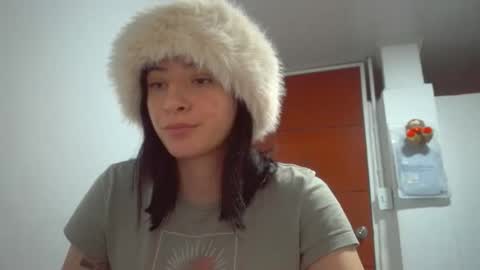 Mia-foster online show from January 13, 7:08 pm