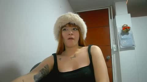 Mia-foster online show from January 14, 9:20 pm