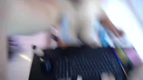  Mia  online show from April 17, 1:14 pm