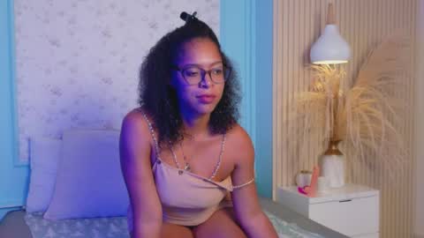  mlavega  online show from April 2, 5:16 am