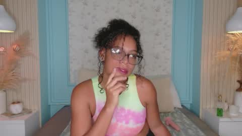  mlavega  online show from April 8, 4:23 am