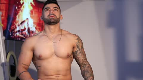 soy mike online show from December 8, 7:00 pm