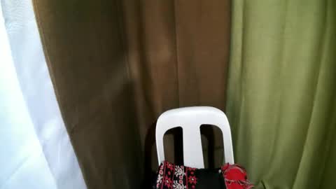 _mikko_moto_ online show from April 18, 11:58 am