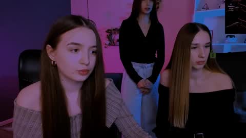 your Mila online show from March 27, 10:04 am