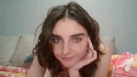 Mila online show from October 13, 4:40 pm