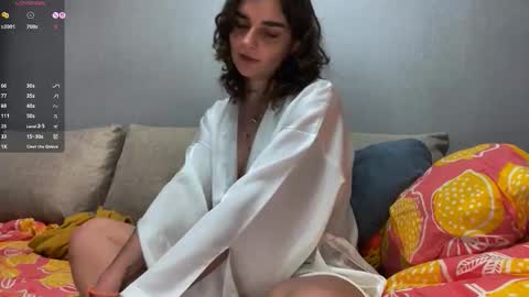 Mila online show from October 17, 4:20 pm
