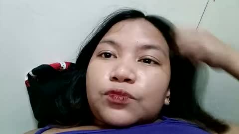 _milkytitsmomxx_ online show from September 13, 7:13 pm