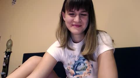 Snapshot of _minnie_boo_ chatting on October 31, 8:10 pm Boo online show from October 31, 8:10 pm