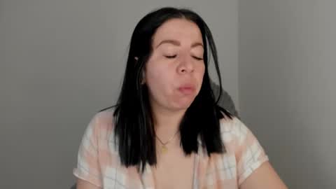 _miss_coco_ online show from November 3, 12:06 pm