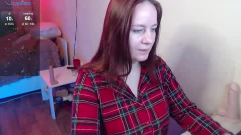 Snapshot of _miss_ella_ chatting on January 27, 3:18 pm Ella online show from January 27, 3:18 pm