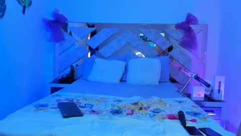 Snapshot of _miss_khloe chatting on January 10, 7:11 pm Khloe online show from January 10, 7:11 pm