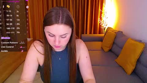 Mia online show from March 2, 3:05 pm