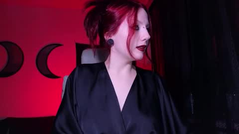 Miss Eva. if anyone in NYK to fuck here is sissy sn -  online show from October 29, 9:38 pm