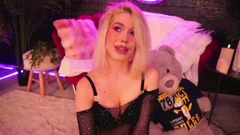 Misty Joys online show from April 30, 4:41 am