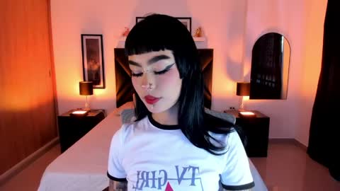 mizuki  online show from May 29, 2:59 pm
