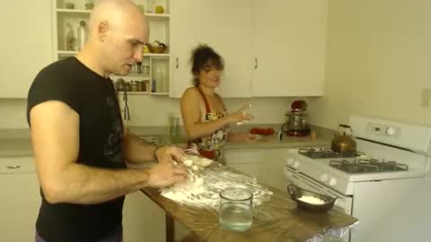  mobius  online show from April 9, 3:17 am