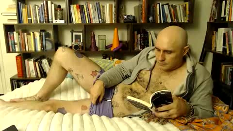  mobius  online show from April 16, 7:42 am