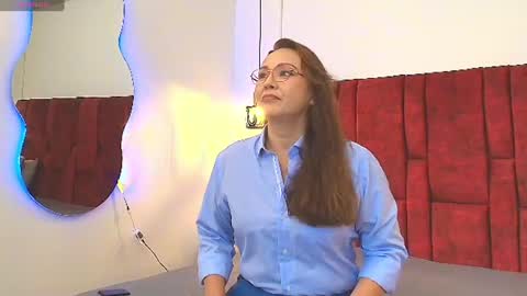 Snapshot of _monaliza_ chatting on June 12, 12:26 pm _monaliza_ online show from June 12, 12:26 pm