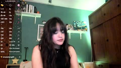 Snapshot of _moon_cake_ chatting on February 7, 4:05 am Next stream 950 pm Colombia time xd online show from February 7, 4:05 am
