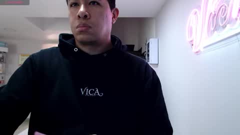 Panda  online show from September 22, 4:09 pm