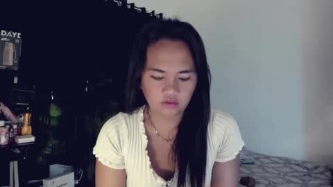 Angel online show from April 2, 11:24 pm