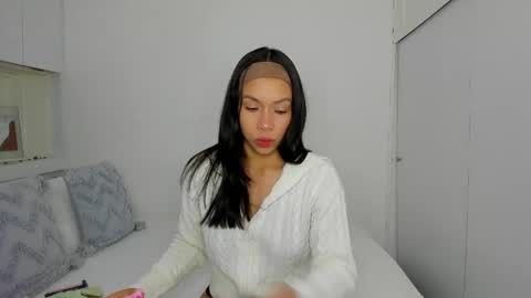 Snapshot of _nathaliesex chatting on April 16, 5:52 am independent model natha online show from April 16, 5:52 am