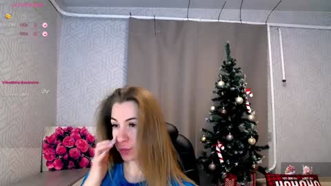 Snapshot of _naughty_megan_ chatting on January 15, 7:15 am Megan online show from January 15, 7:15 am