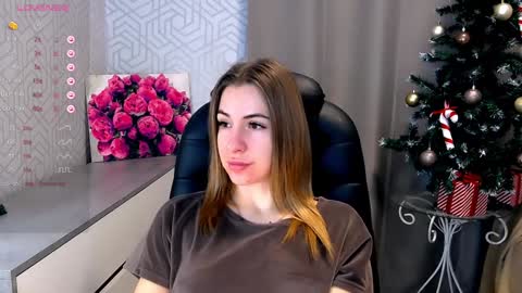 Snapshot of _naughty_megan_ chatting on January 21, 6:22 am Megan online show from January 21, 6:22 am