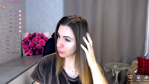 Snapshot of _naughty_megan_ chatting on February 4, 7:51 am Megan online show from February 4, 7:51 am