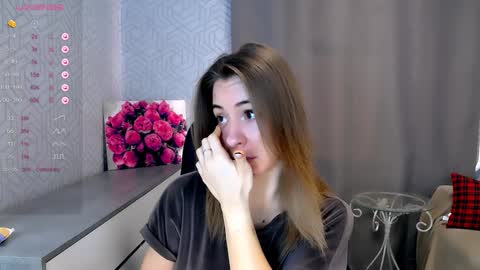 Snapshot of _naughty_megan_ chatting on February 7, 8:01 am Megan online show from February 7, 8:01 am