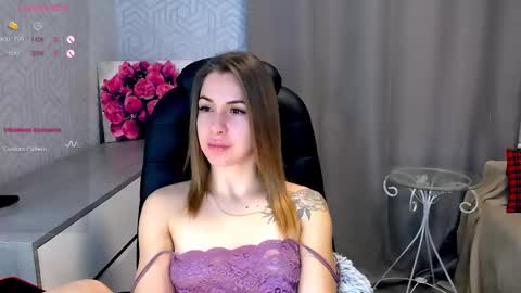 Snapshot of _naughty_megan_ chatting on February 13, 4:39 pm Megan online show from February 13, 4:39 pm