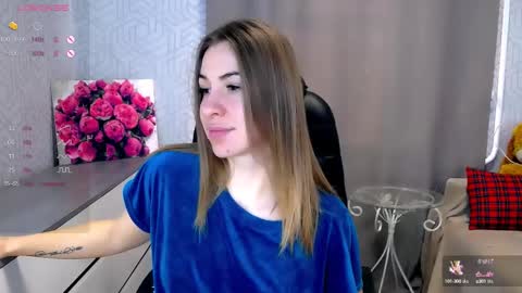 Snapshot of _naughty_megan_ chatting on February 18, 8:05 am Megan online show from February 18, 8:05 am