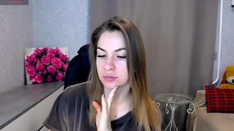 Snapshot of _naughty_megan_ chatting on February 21, 4:51 am Megan online show from February 21, 4:51 am