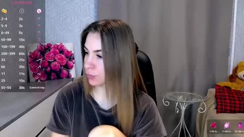 Snapshot of _naughty_megan_ chatting on March 4, 10:13 am Megan online show from March 4, 10:13 am