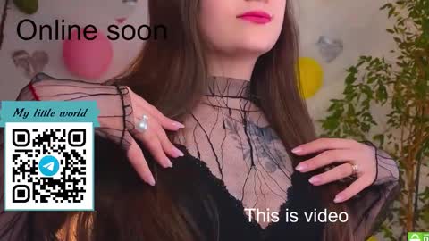 Mia with a big heart  online show from November 18, 2:17 am