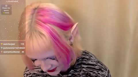 Nicole online show from November 21, 8:07 pm